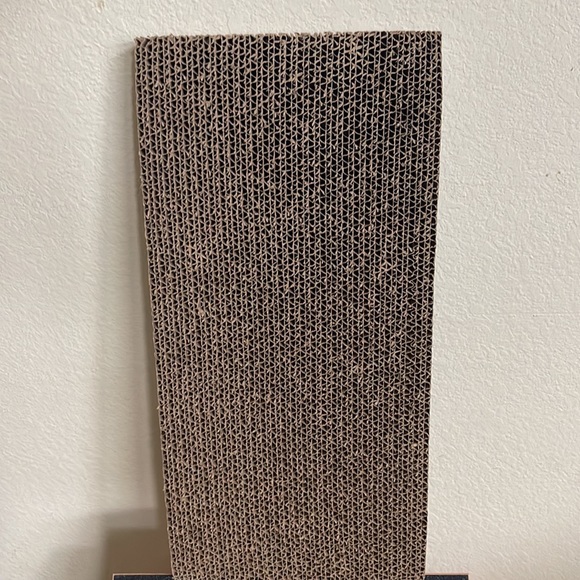 🎉🎊2X HP🎊🎊 Cat Reversible Scratch pad, play sleep and Grind Claws - Picture 3 of 4